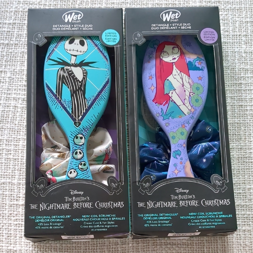 SOLD. Disney The Nightmare Before Christmas WET Hair Brush Set   with Scrunchies